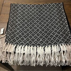 Francesca's Collections Black and White Diamond Fringe Wrap